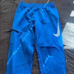 Blue adidas sweatpants 🤩